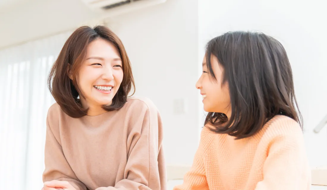 相談する親子